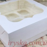 Коробка на 9 кексів Вікно, біло-молочна 5 шт