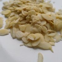 Мигдальні пелюстки 100г